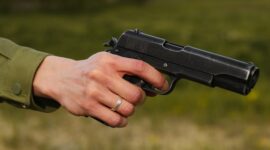 Ilustrasi Senjata Api. (Pexels.com/koolshooters)
