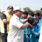 Menteri Pertahanan, Prabowo Subianto meresmikan pembukaan turnamen U-17 Nusantara Open 2023 di Bekasi. (Dok. Tim media Prabowo Subianto)

